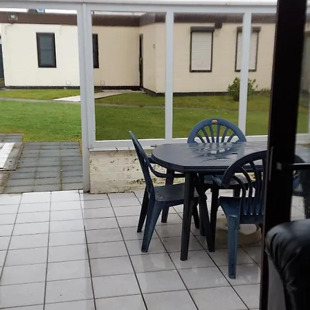 Dezaligheid 펜션 *